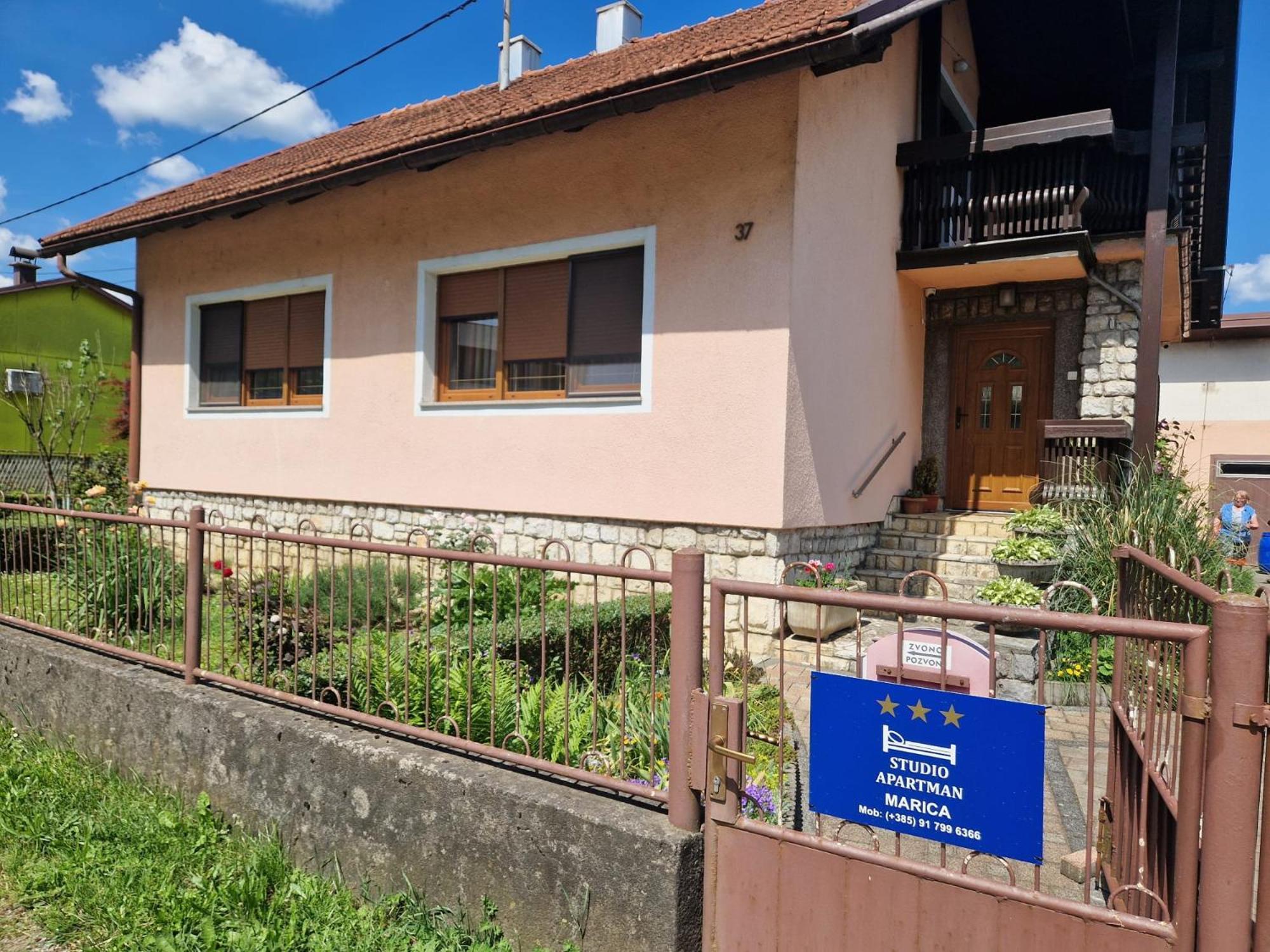 Studio Apartman Marica - Ogulin, Hrvatska Exterior photo